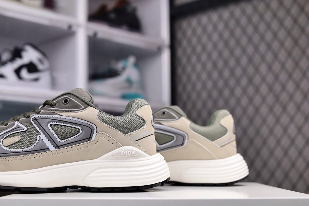 Dior B30 Dad Sneakers Brown