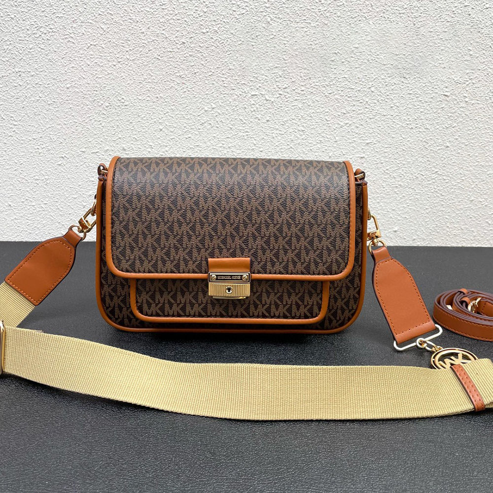 Michael Kors MK Bradshaw Crossbody Bag