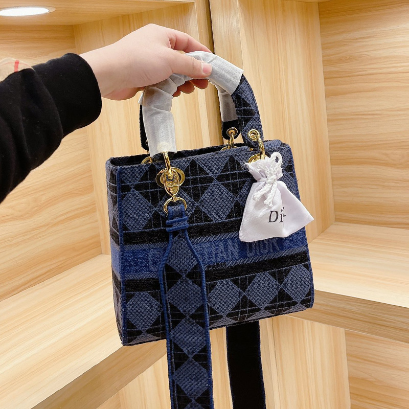 Dior The LADY D-LITE Bag