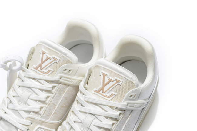 Louis Vuitton Sneakers