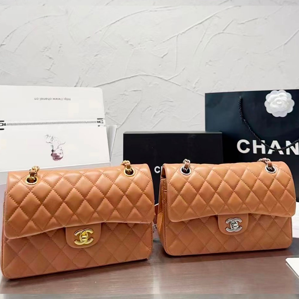 Chanel   CF Bag Small 23CM
