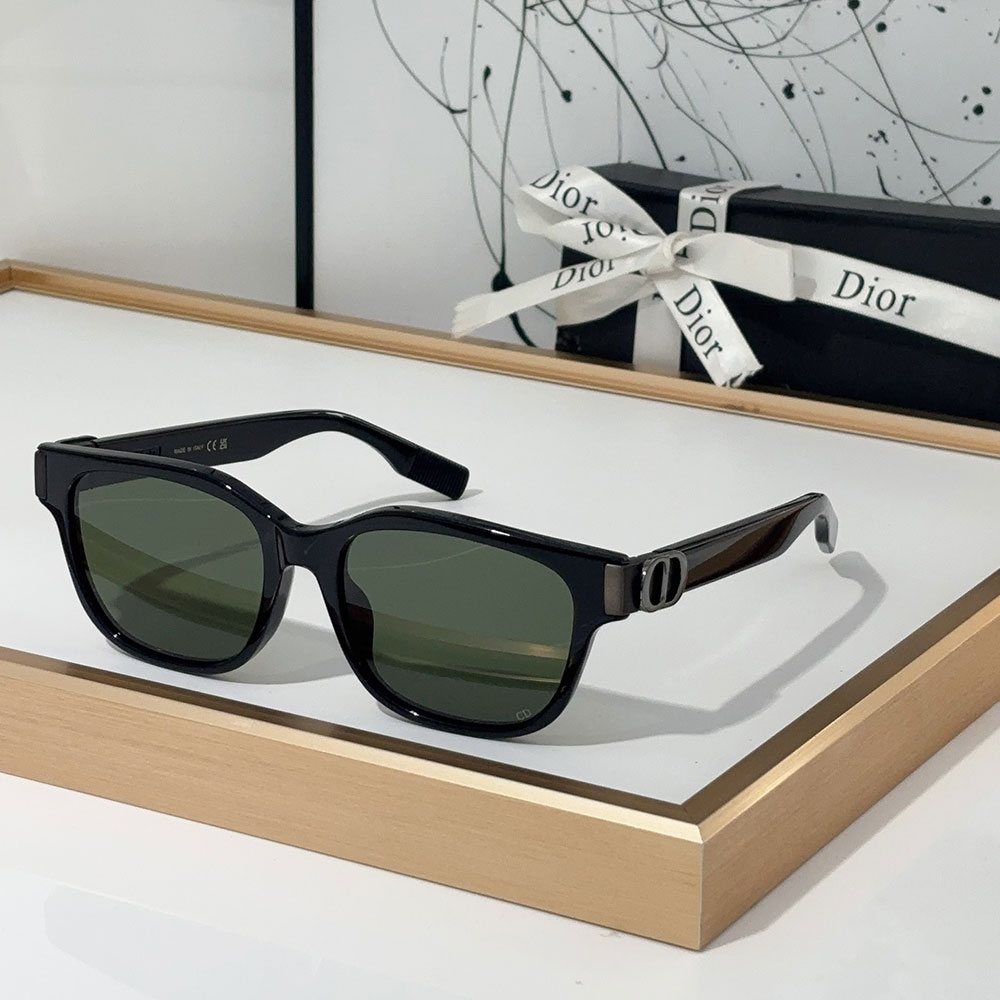 Dior  Mirror leg Logo identification Acetate fibre  sunglasses