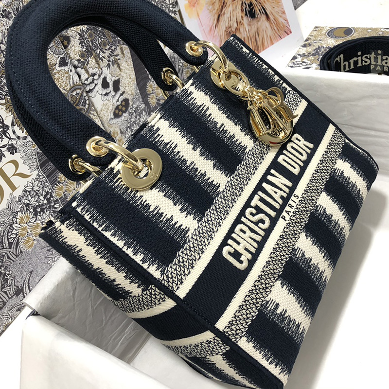 Dior The LADY D-LITE Bag Blue D-Stripes Embroidery M0565ORFQ_M928