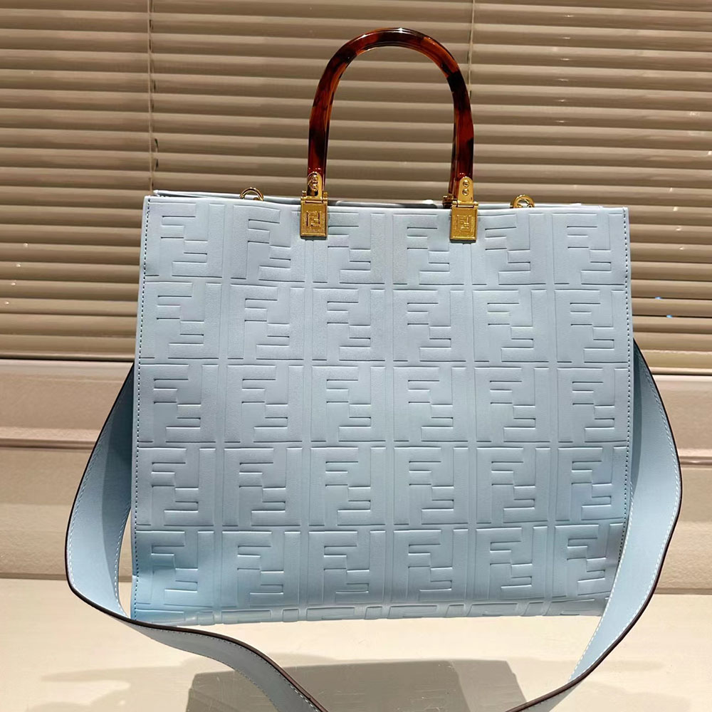 FENDI Sunshine Texture Bag Medium