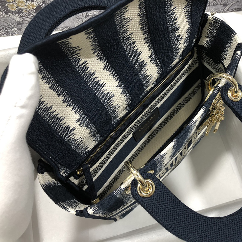 Dior The LADY D-LITE Bag Blue D-Stripes Embroidery M0565ORFQ_M928