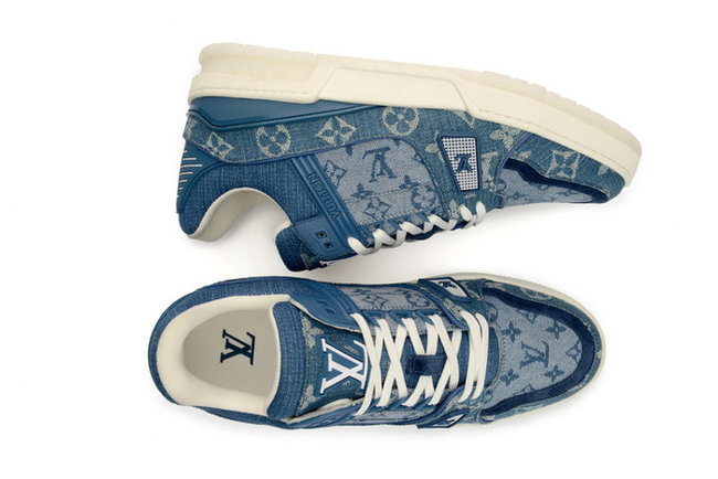 Louis Vuitton Sneakers