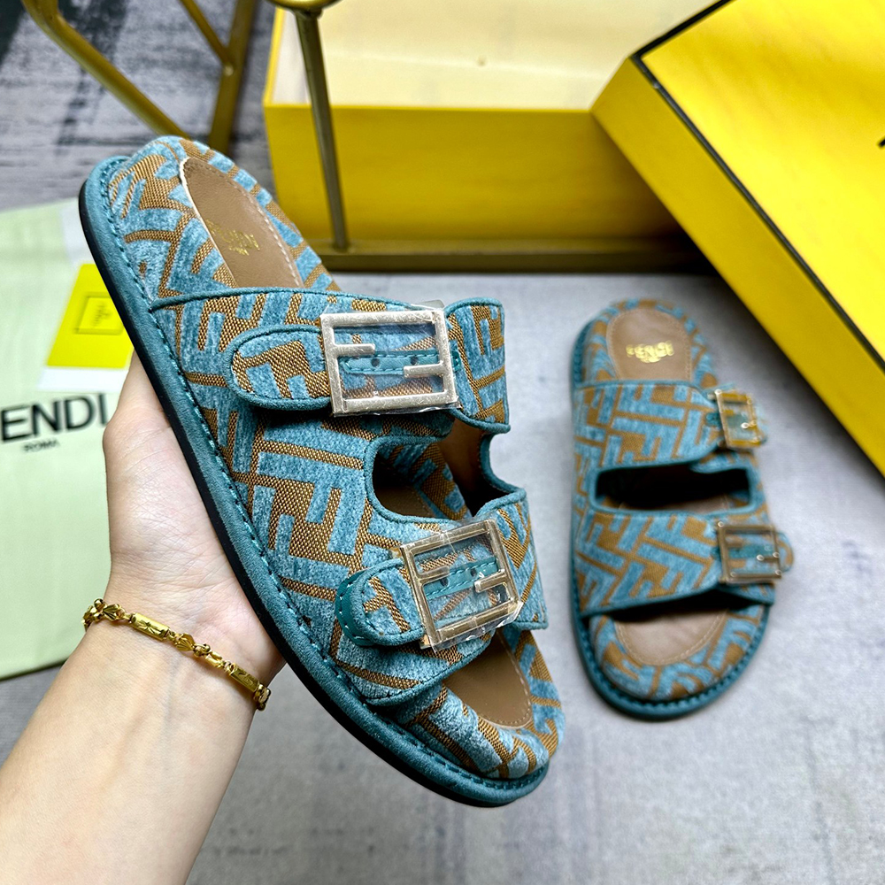 Fendi Feel cotton fibre slides