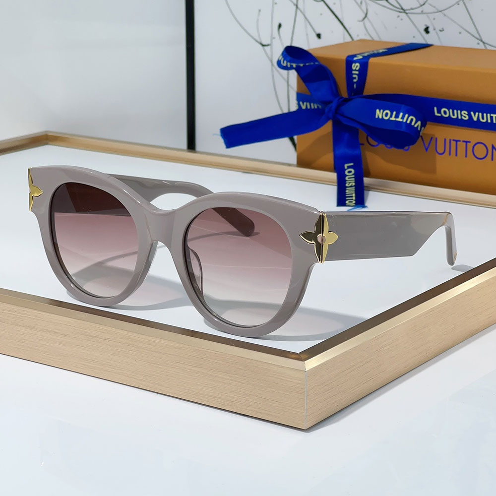 Louis Vuitton LV Clockwise Canvas sunglasses