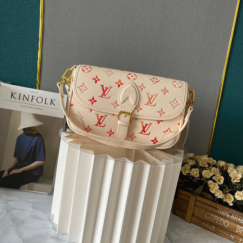 Louis Vuitton LV Diane bag