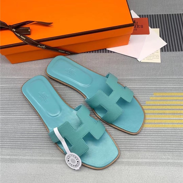 Hermes Oran sandal