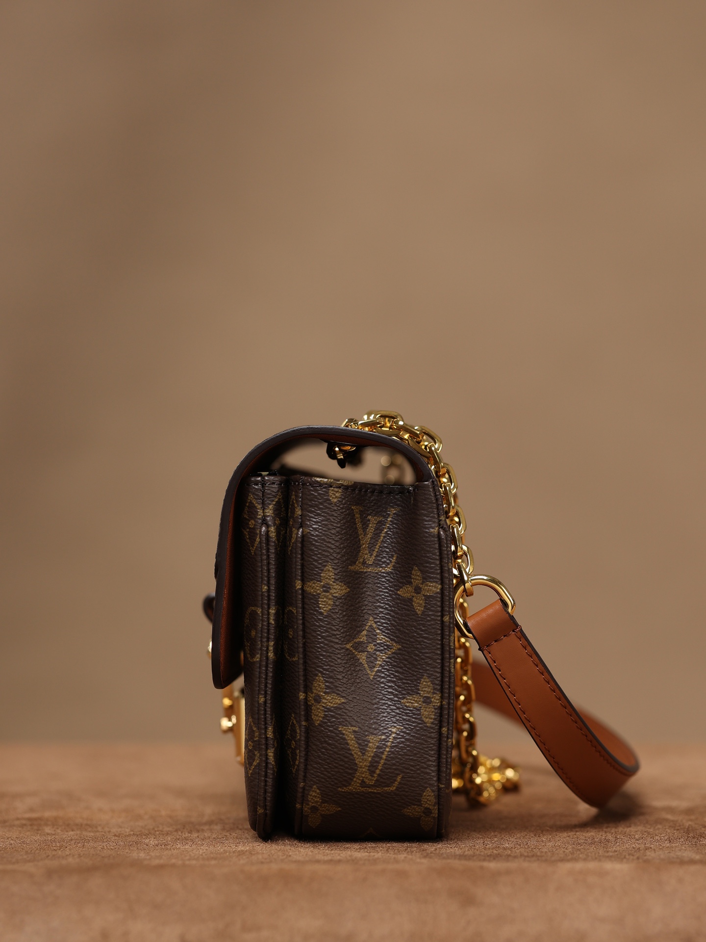 Louis Vuitton Marceau M46126