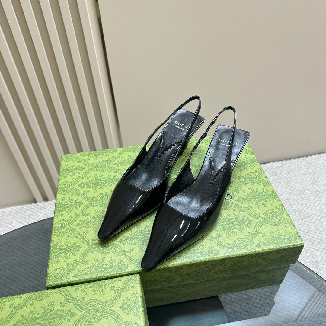 Gucci Square Toe Strappy Sandals Slide Sandal