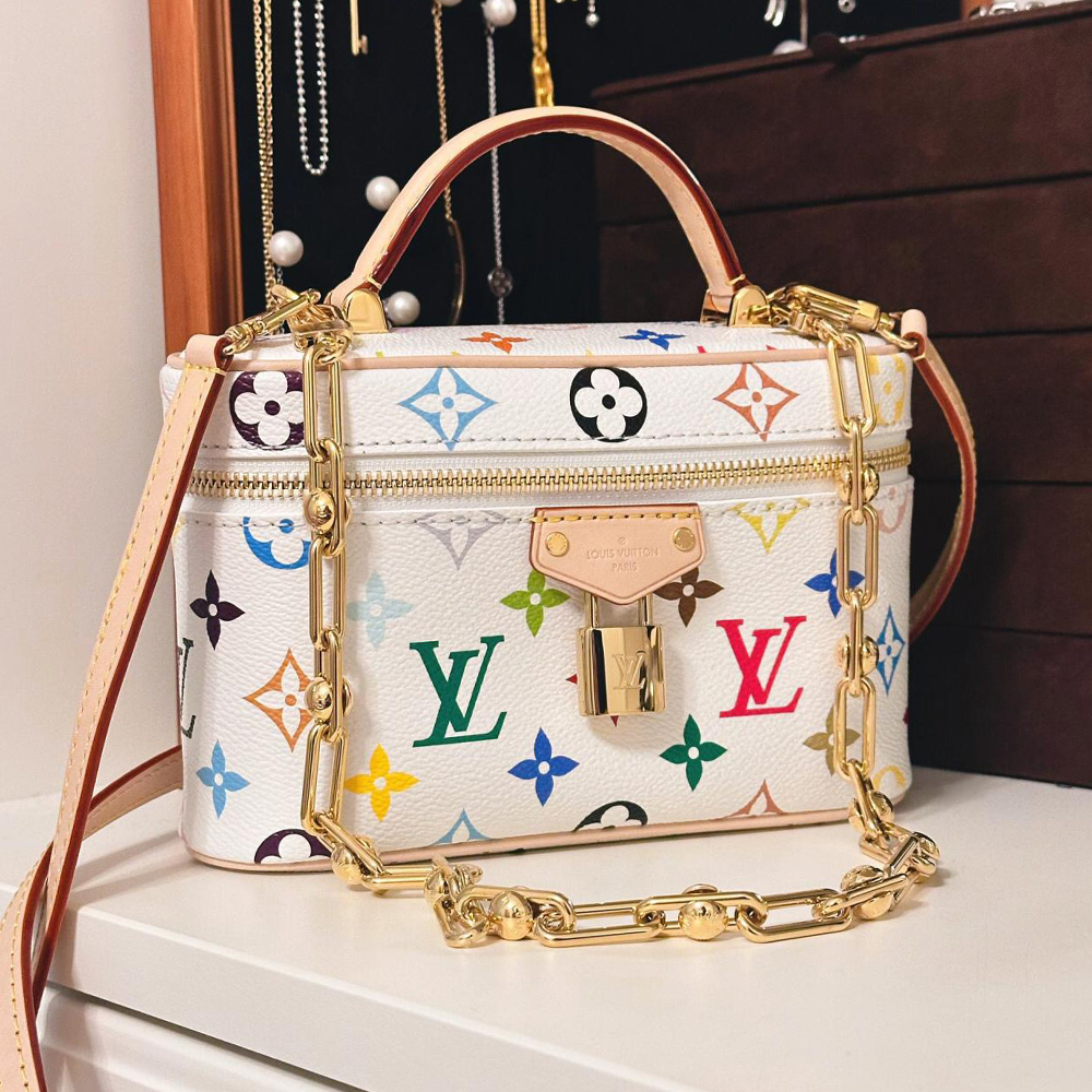 Louis Vuitton LV x TM Vanity Chain ​​Pouch19