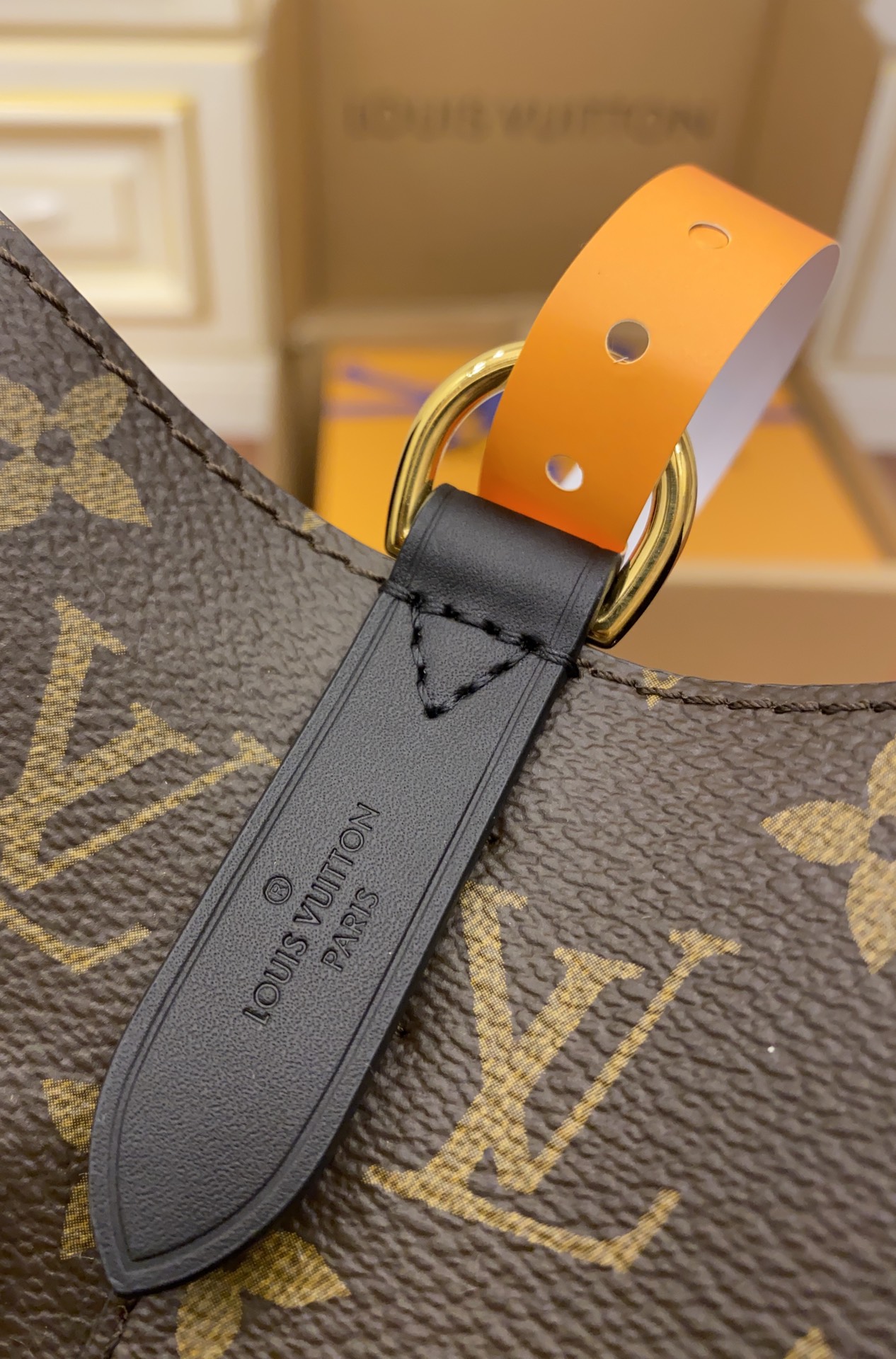 Louis Vuitton NeoNoe MM M44020