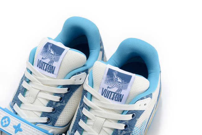 Louis Vuitton Sneakers