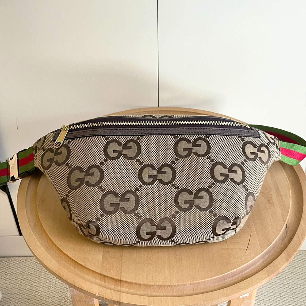 GUCCI Classic Monogram Waist Bag