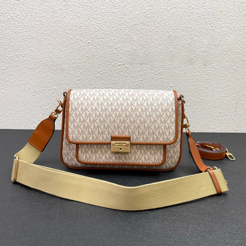Michael Kors MK Bradshaw Crossbody Bag
