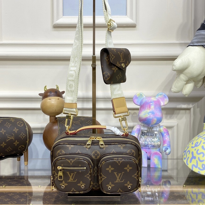 Louis Vuitton LV Utility Crossbody Bag