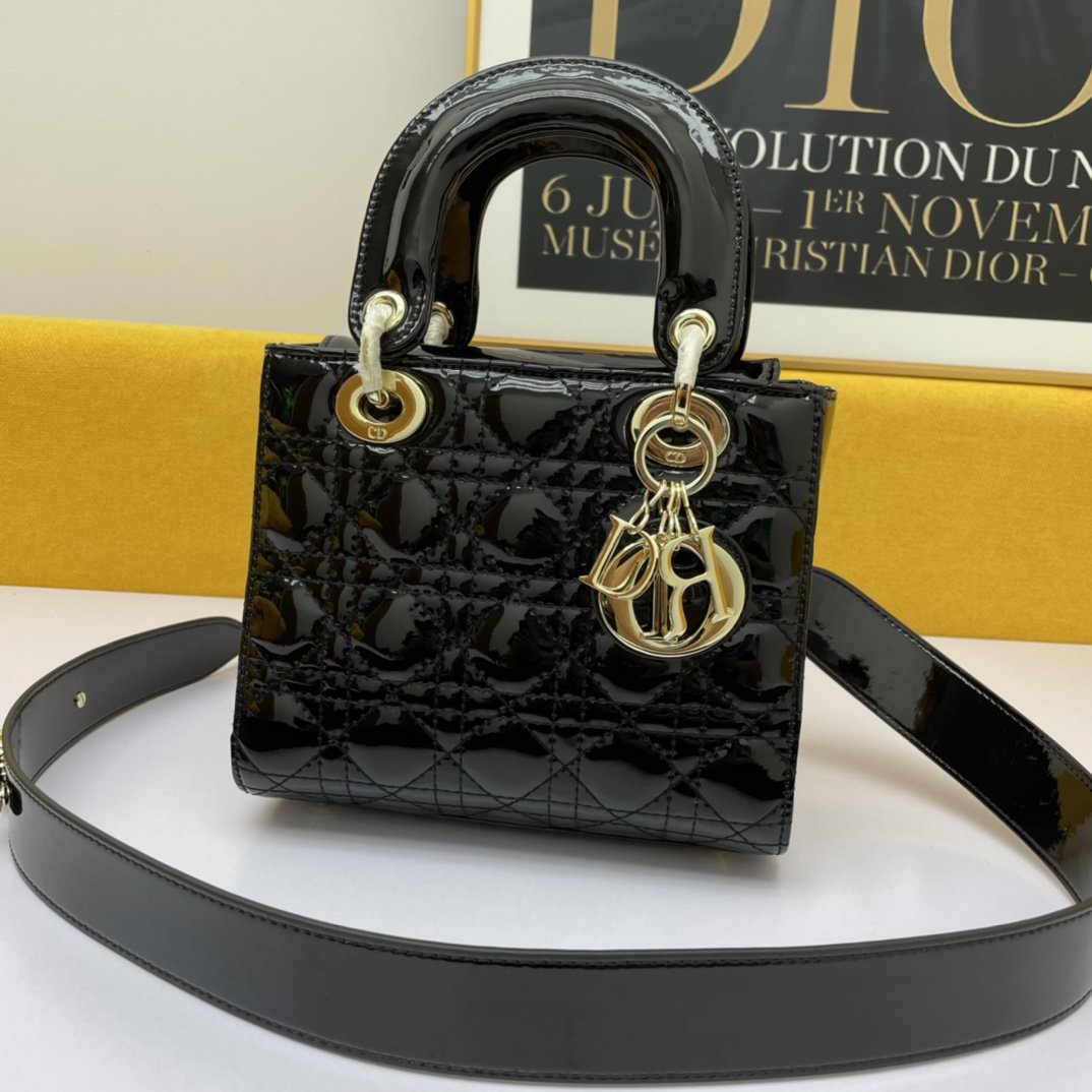 Dior The LADY D-LITE Bag