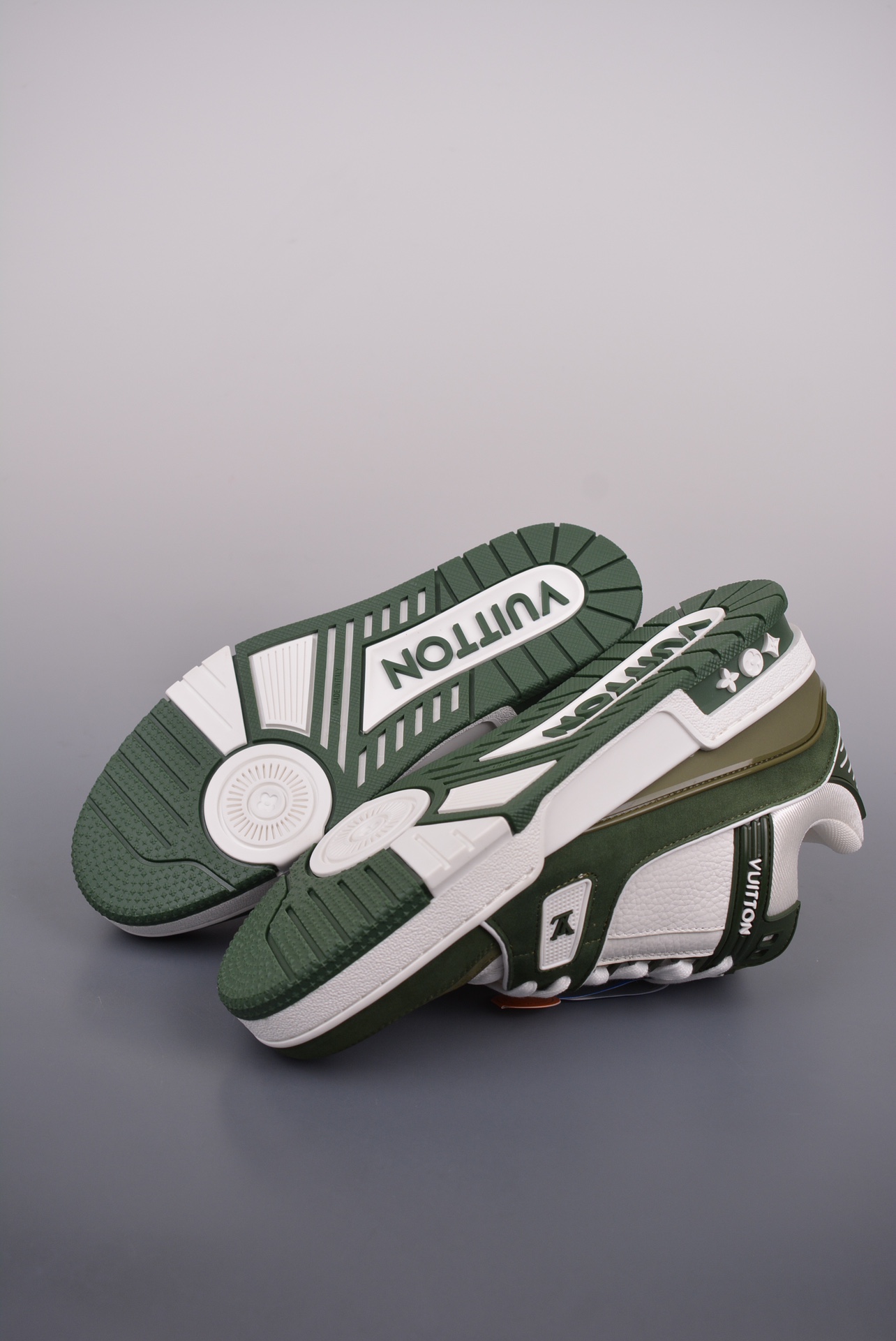 Louis Vuitton Trainer Sneakers