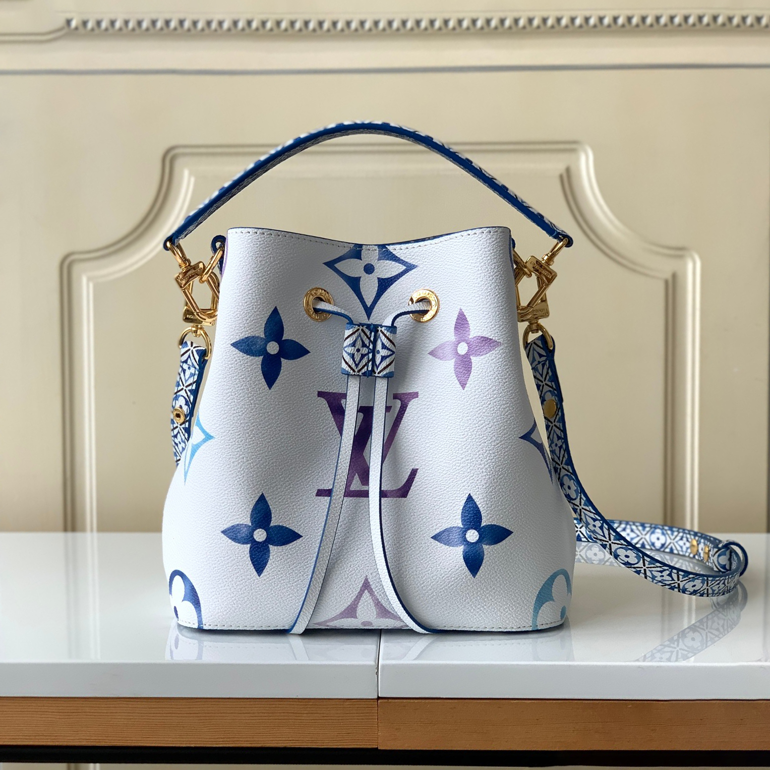 Louis Vuitton LV NéoNoé BB-Multiple collections