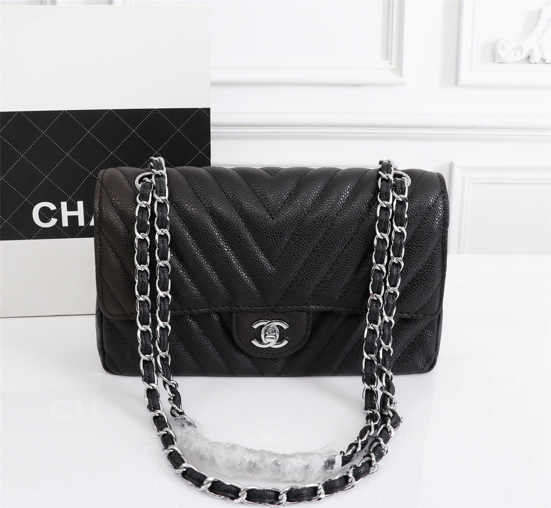 Chanel Clacssic Flap CF Chain Shoulder Strap Bag