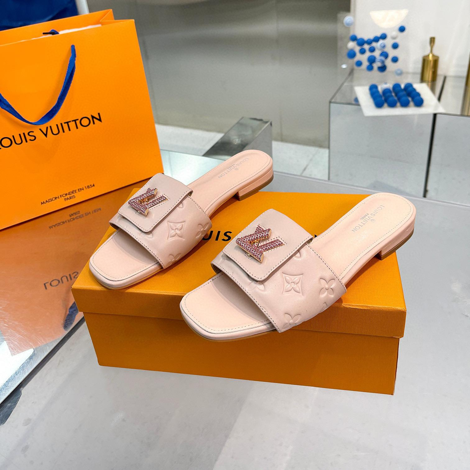 Louis Vuitton LV Comfortable Leather Flip-fFops  Slide Sandal