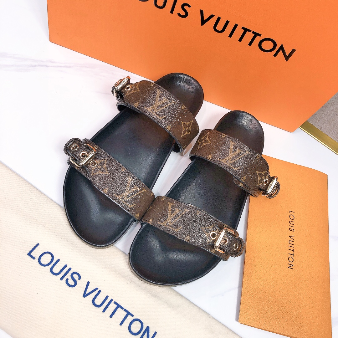 Louis Vuitton LV Bom Dia Leather Slide Sandals