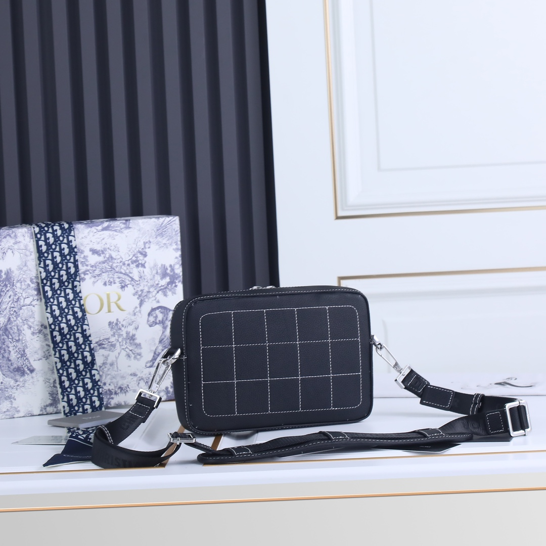 Dior The LADY DIOR Bag MINI SIZE(17*15*7cm)