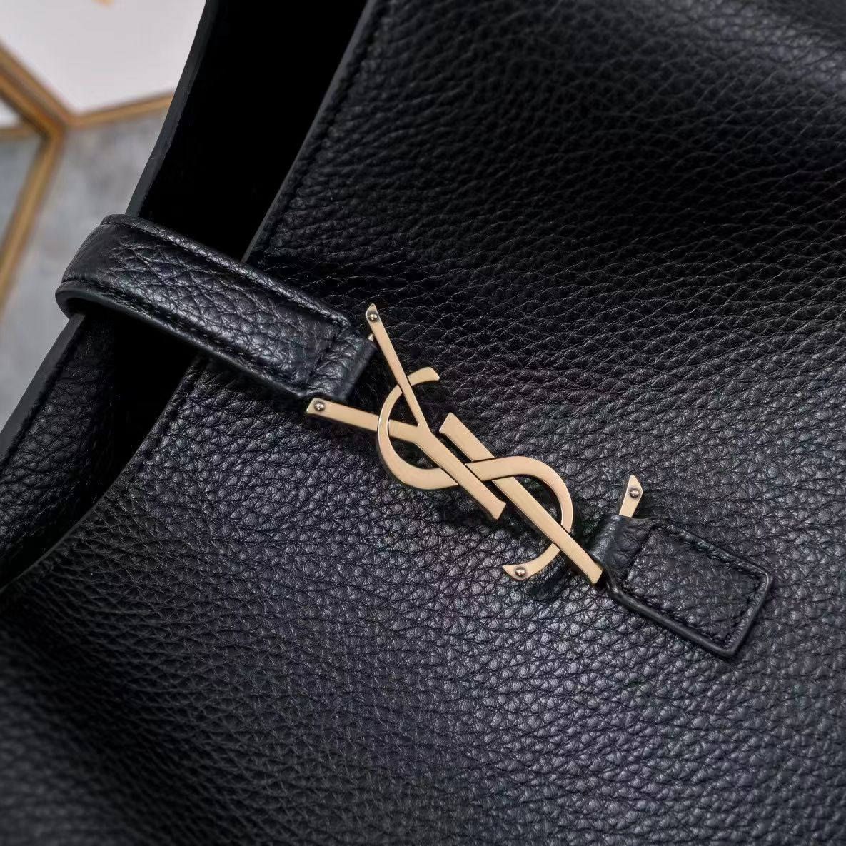 Saint Laurent YSL Le 5 A 7 Bea In Grained Leather