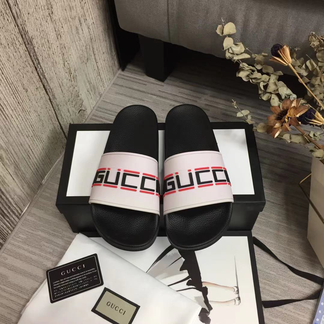 Gucci GG Blooms Supreme Floral Slide Sandal