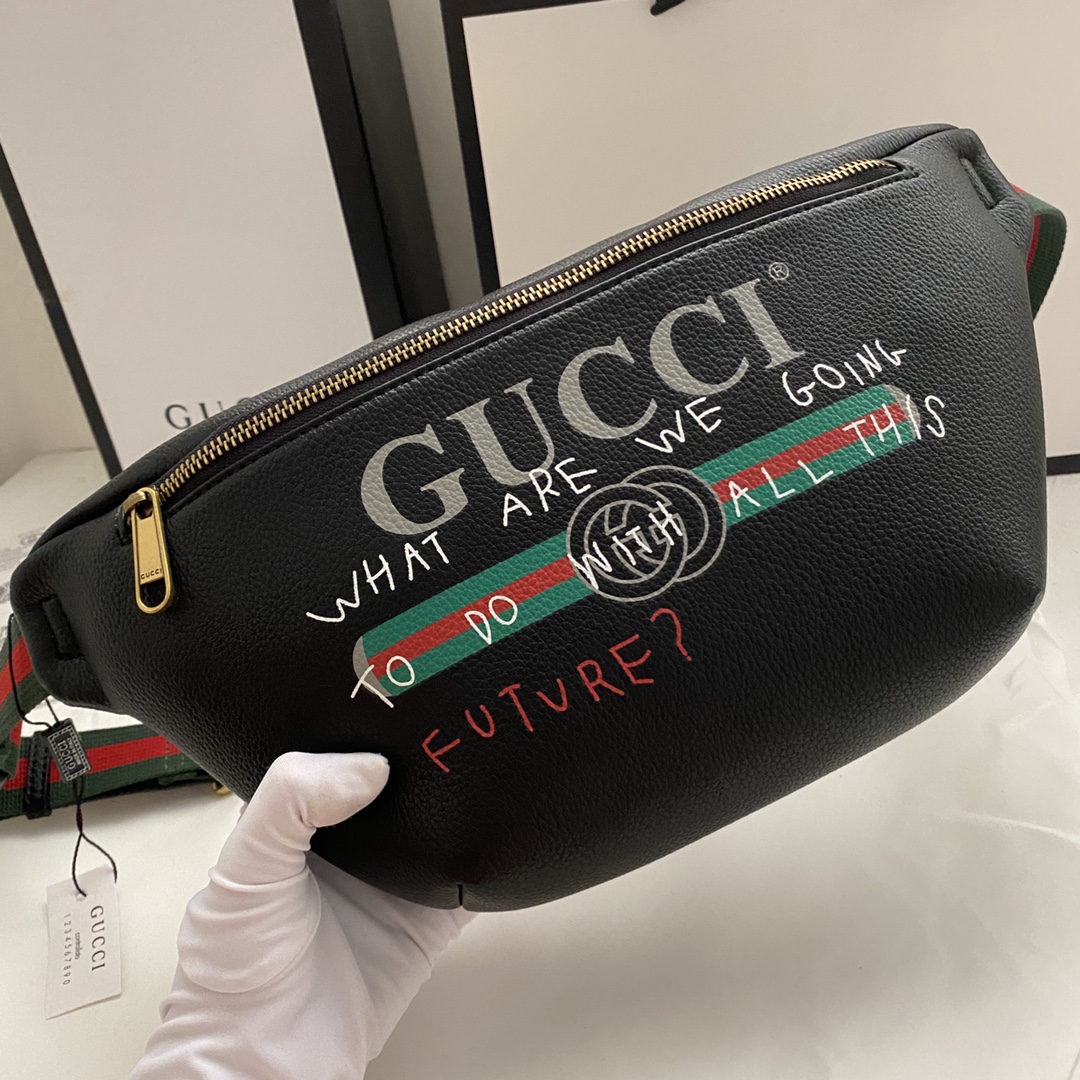 Gucci Leather Waist Bag