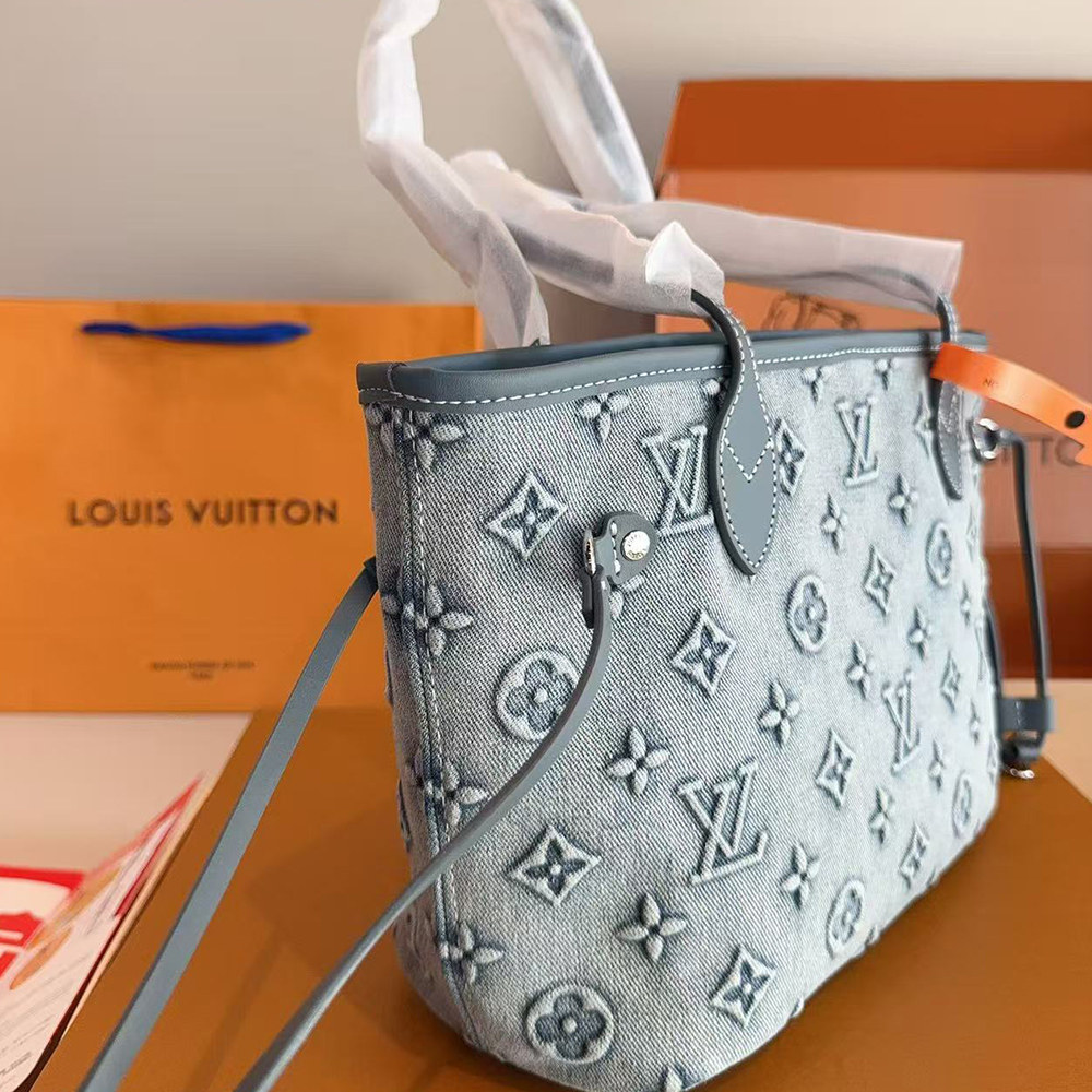Louis Vuitton LV Neverfull Bag