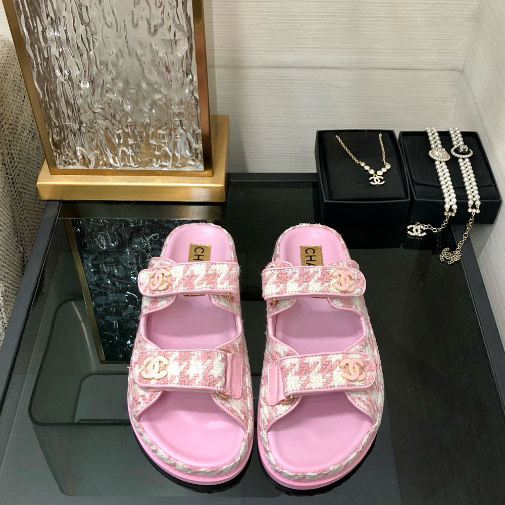 Chanel Fashionable Half Slippers Sandals Slide