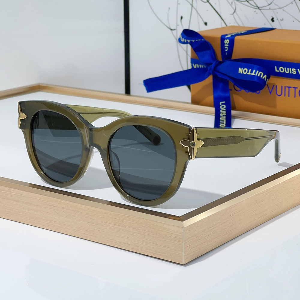 Louis Vuitton LV Clockwise Canvas sunglasses