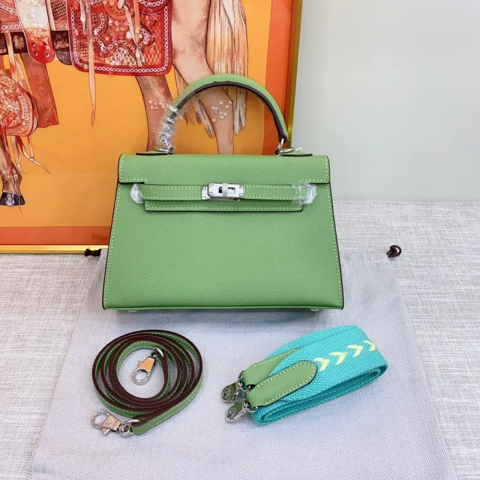 Hermès Kelly22 Handbag