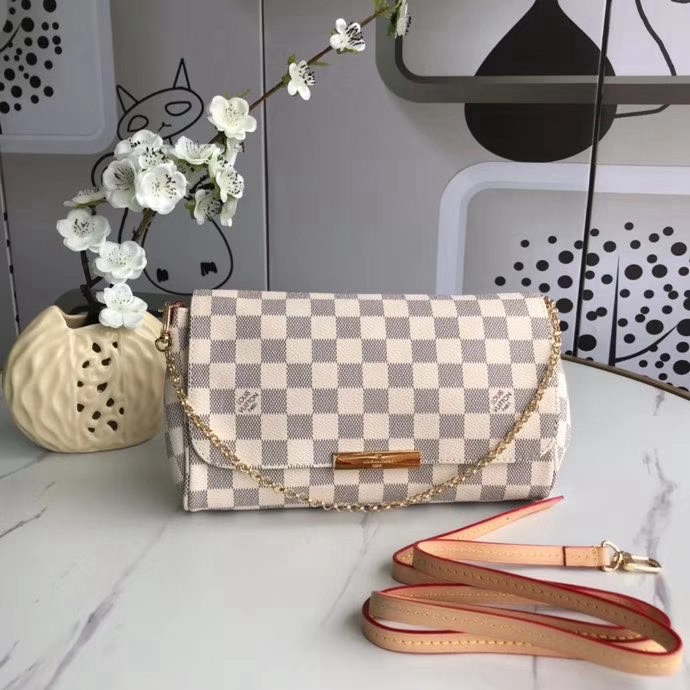 Louis Vuitton LV Favorite Bag