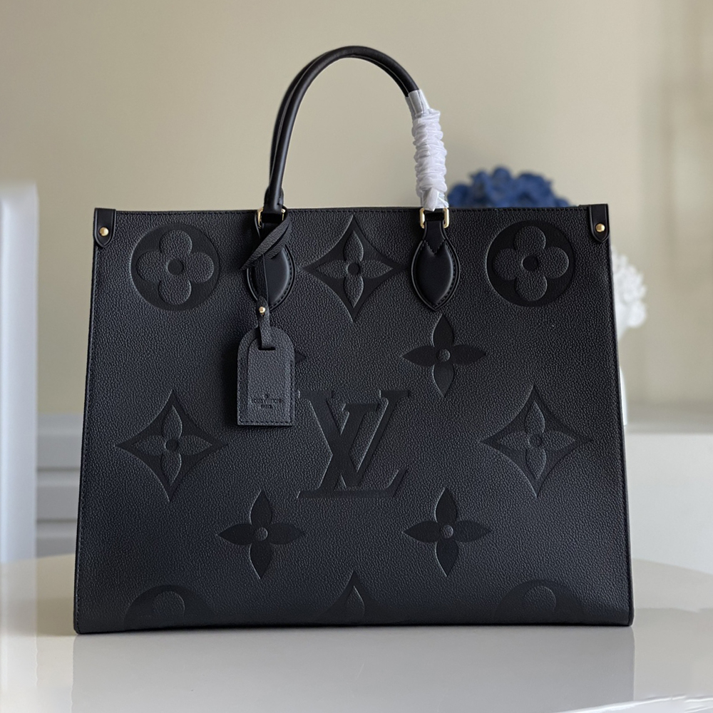 Louis Vuitton OnTheGo GM M44925