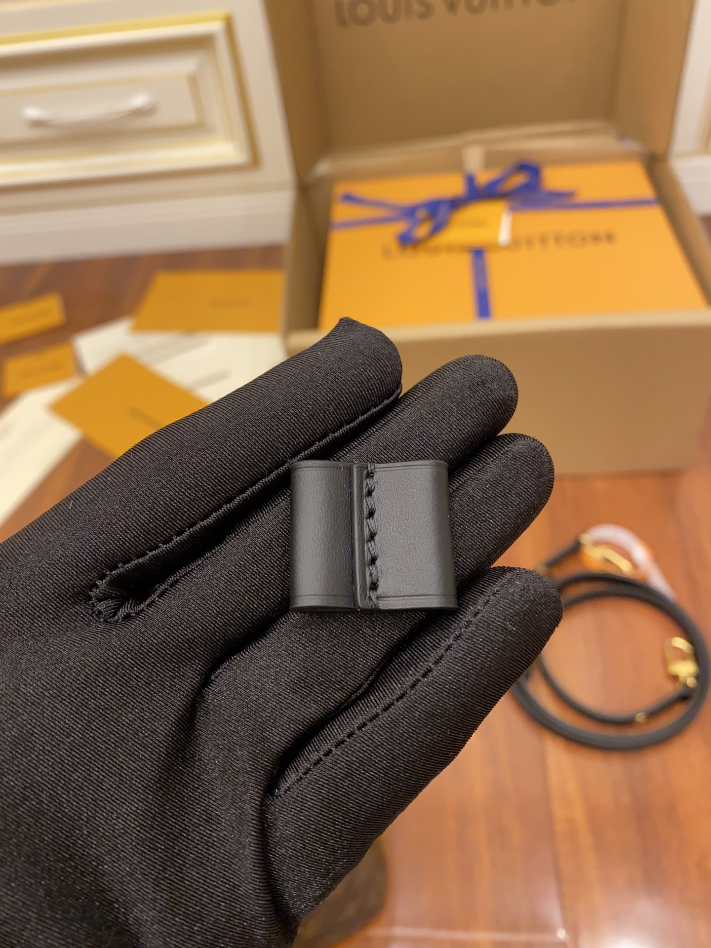 Louis Vuitton NeoNoe MM M44020