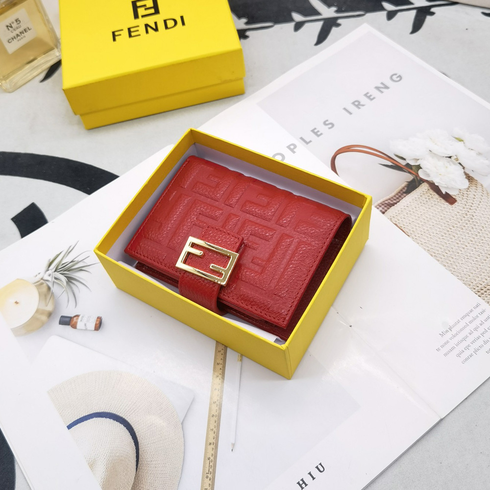 FENDI Embossed Wallte