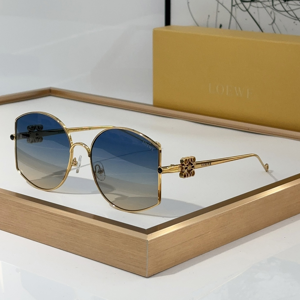 Loewe Half Round Sunscreen Sunglasses