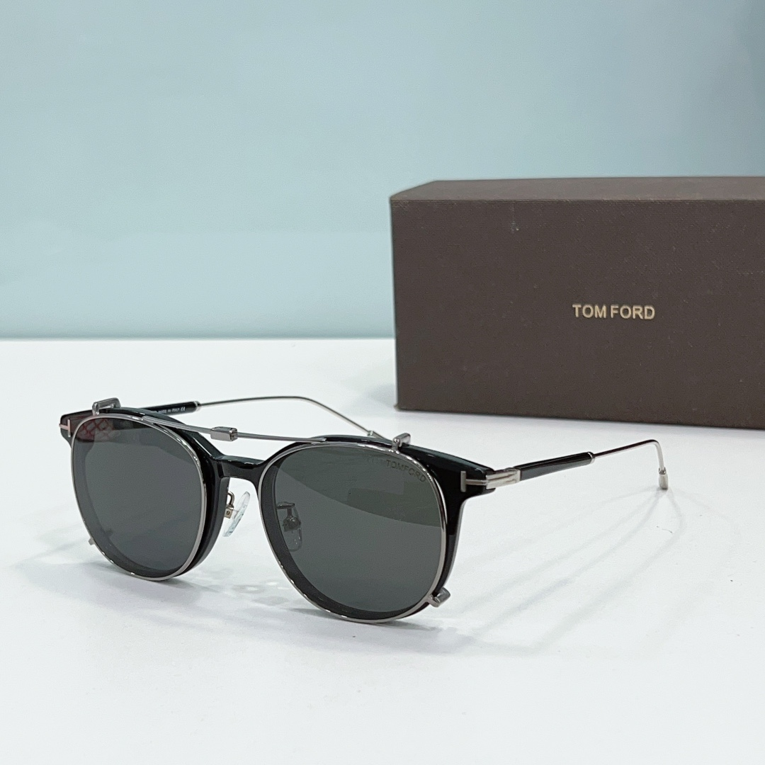 Tom Ford Round Metal Thin Frame Sunglasses