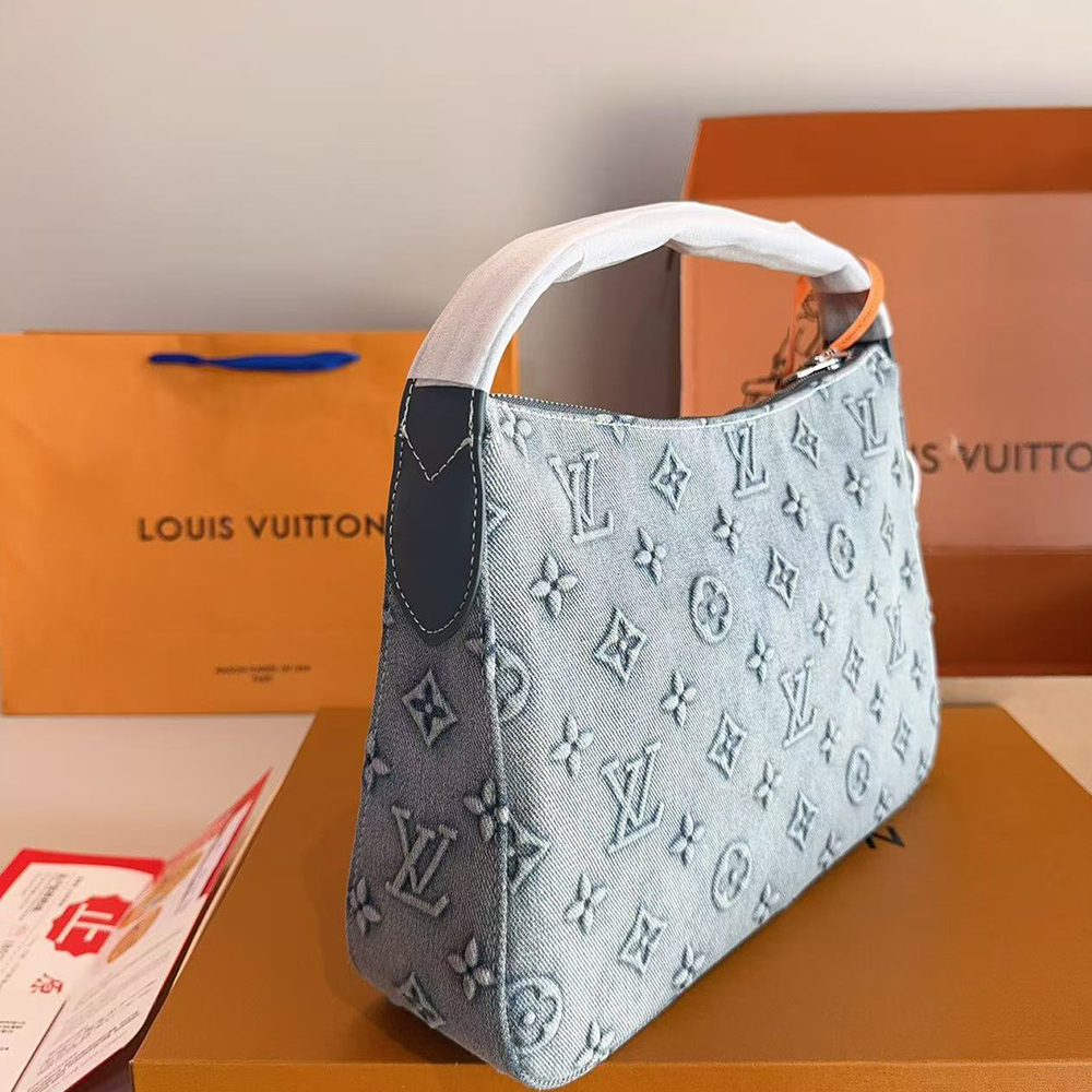 Louis Vuitton LV Hobo Shoulder Bag
