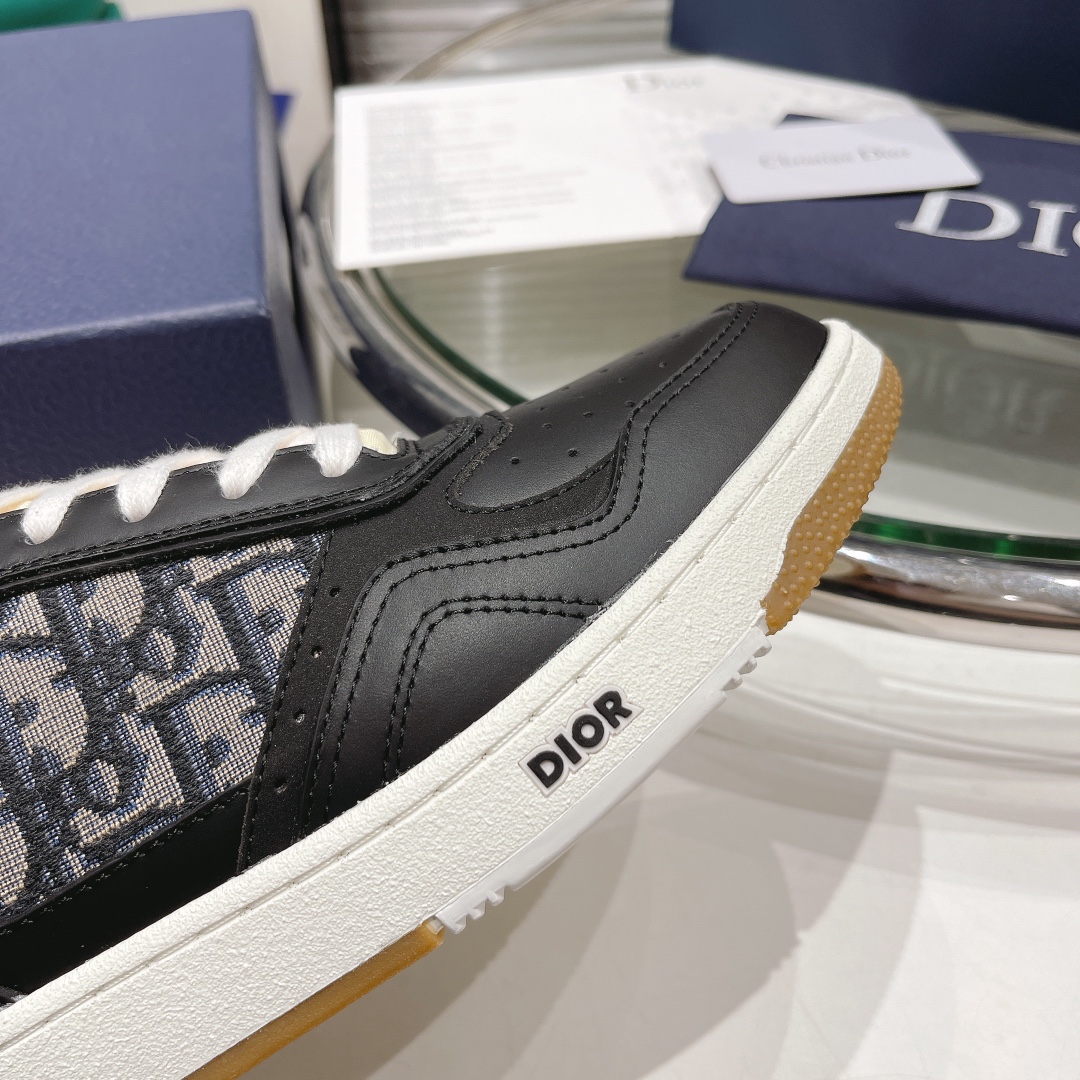 Dior B27 Sneakers