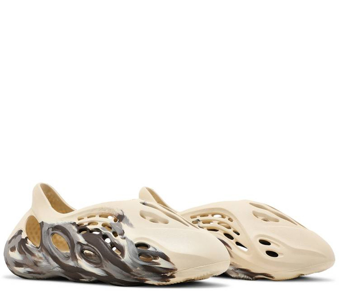 Yeezys Foam Runner MX Cream Clay GX8774