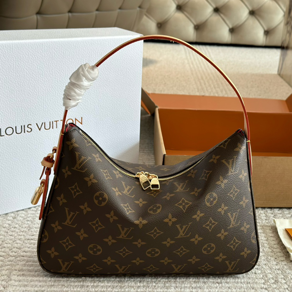Louis Vuitton Slouchy PM