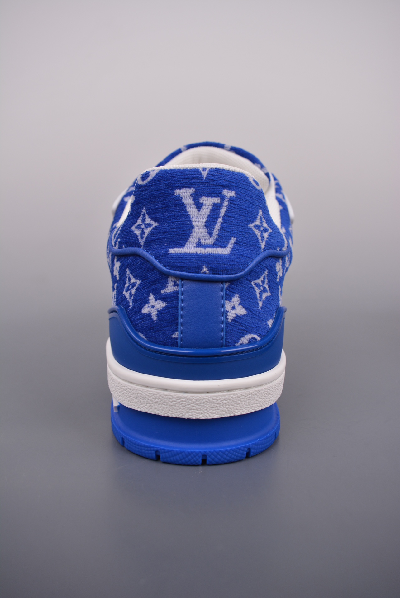 Louis Vuitton Sneakers pattern blue