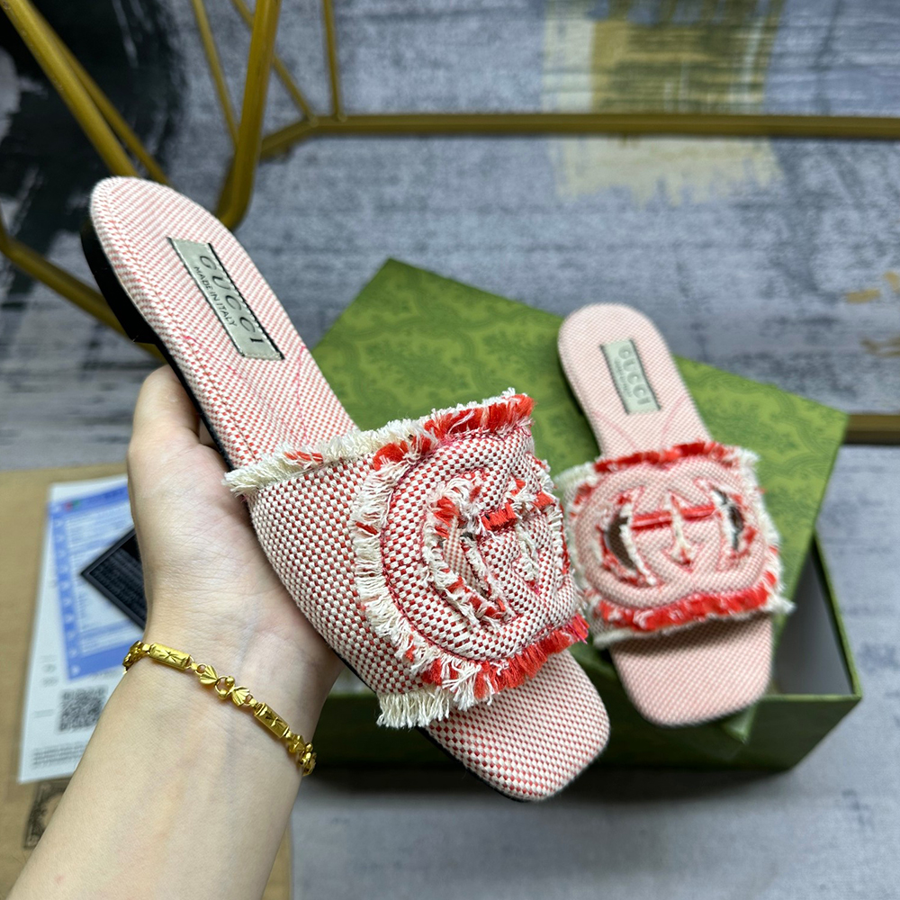 Gucci Knit  slippers