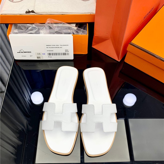 Hermes Oran sandal