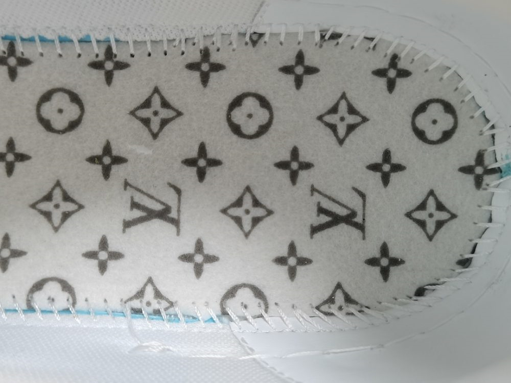 Louis Vuitton Trainer blue